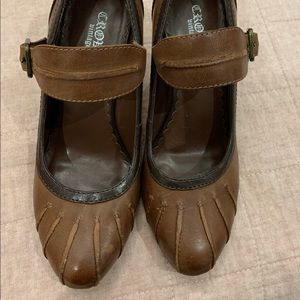 Multi color Brown MaryJanes in size 6